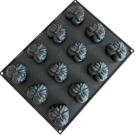 Forma din silicon pentru monoportii inima, 12 cavitati, 73x66x36 mm, 90 ml