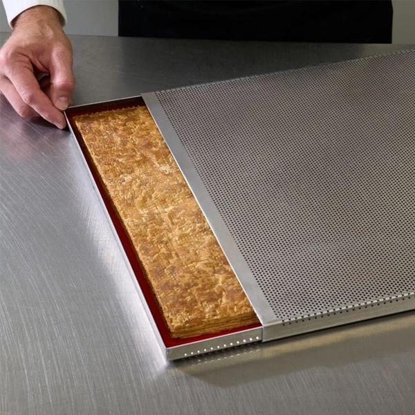 Kit tavi perforate din aluminiu pentru foietaj by Cesare Murzilli, 600x400x10mm - imagine 5