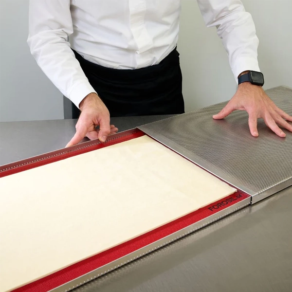 Kit tavi perforate din aluminiu pentru foietaj by Cesare Murzilli, 600x400x10mm - imagine 6